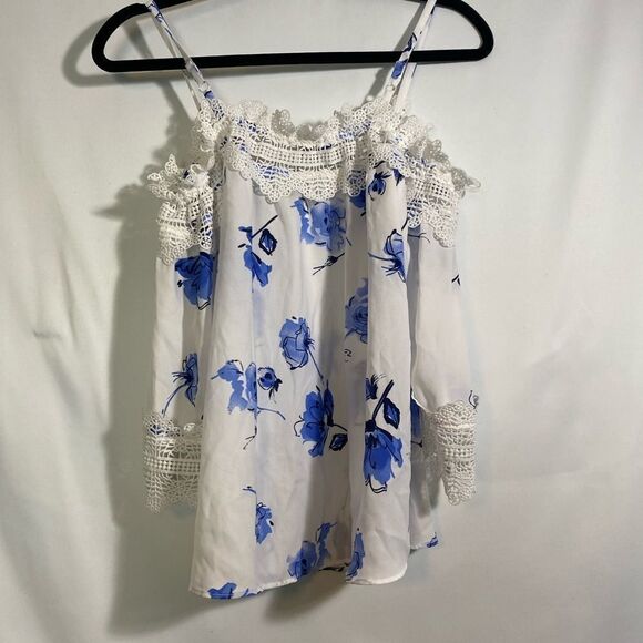 BCX Women's floral Sleeve Button-Up Top size: small - Picture 6 of 11